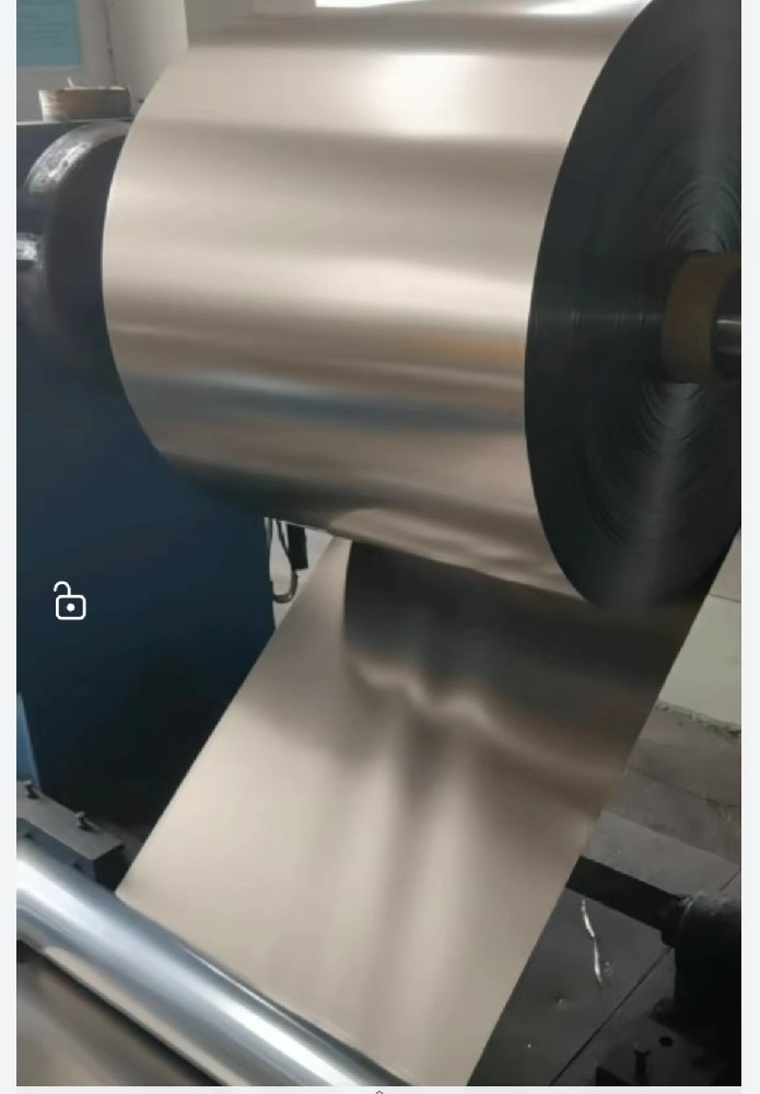 Graphene coated aluminum foil